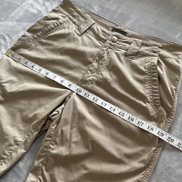 Royal Robbins Shorts Hiking Nylon Tan Sz 30/10 - Picture 11 of 17
